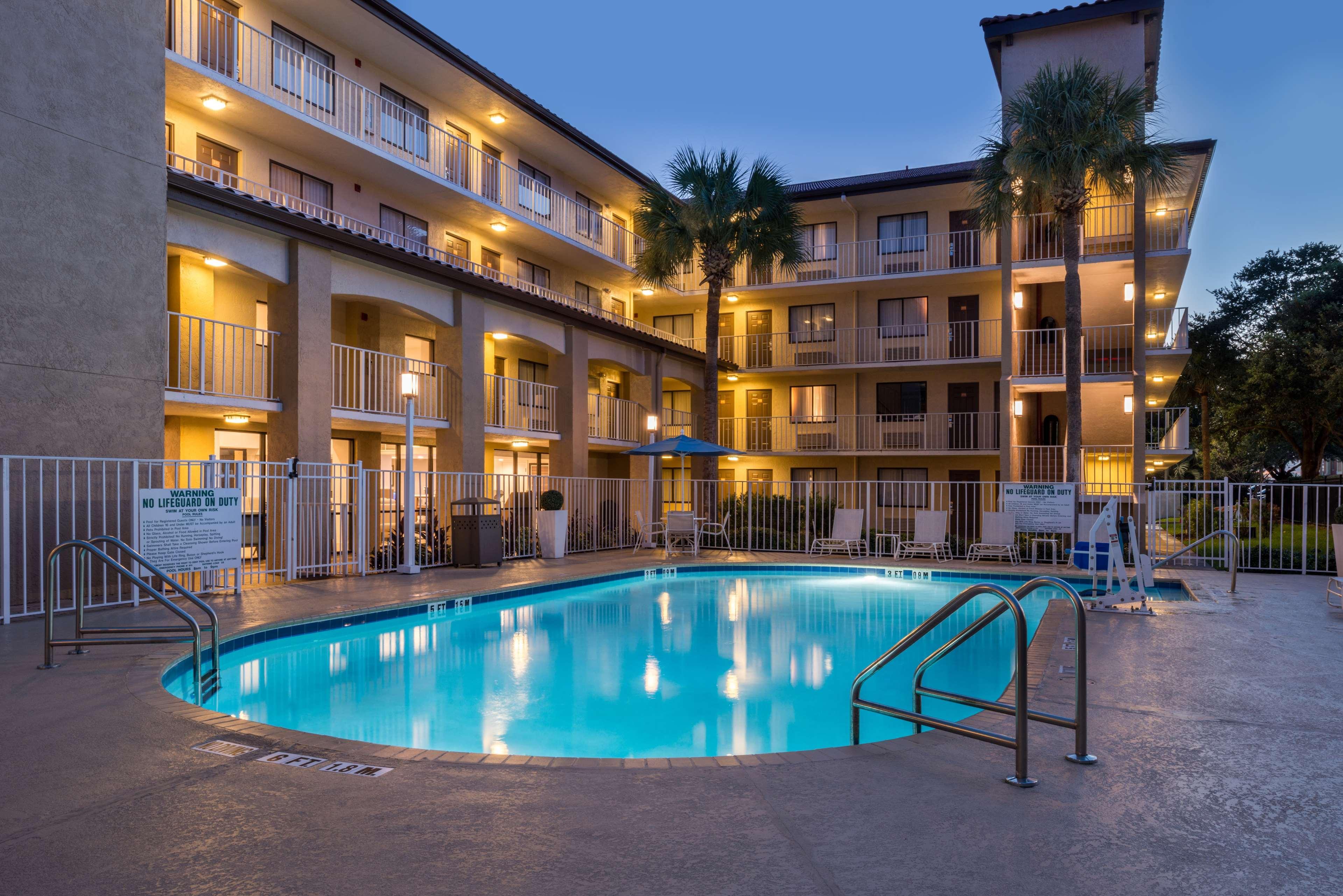 Mai Hana Hotel- Intl Drive, Trademark Collection By Wyndham Williamsburg Exterior foto