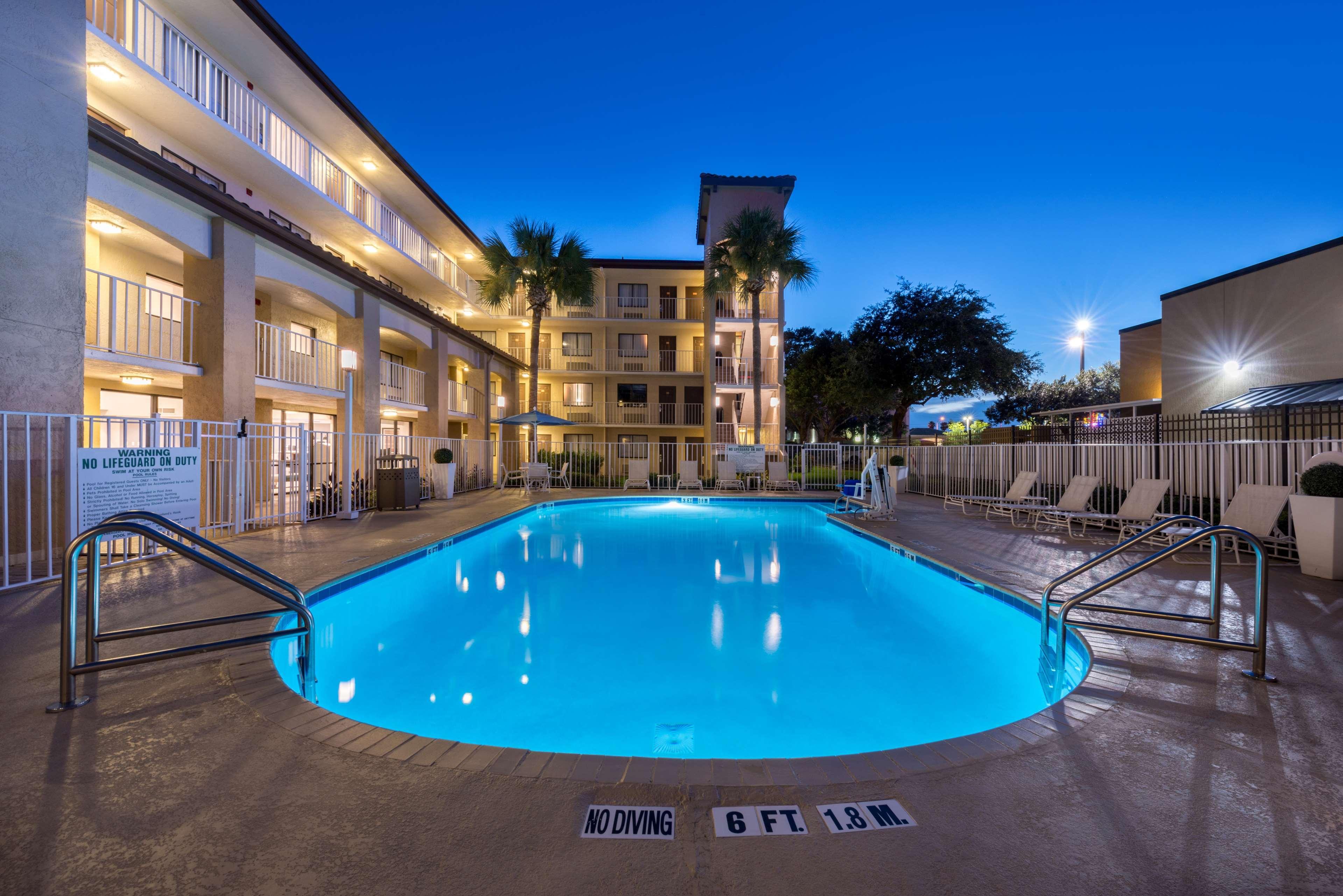 Mai Hana Hotel- Intl Drive, Trademark Collection By Wyndham Williamsburg Exterior foto